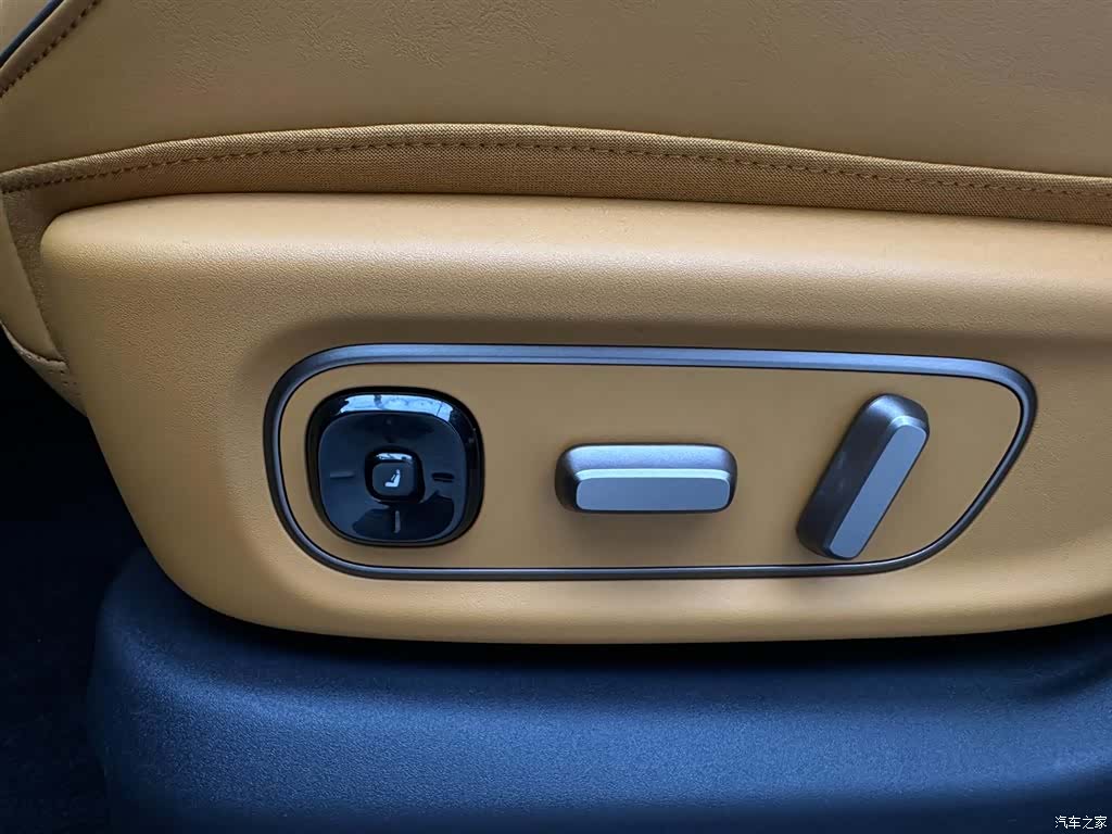 Li Auto i6, 2026 26