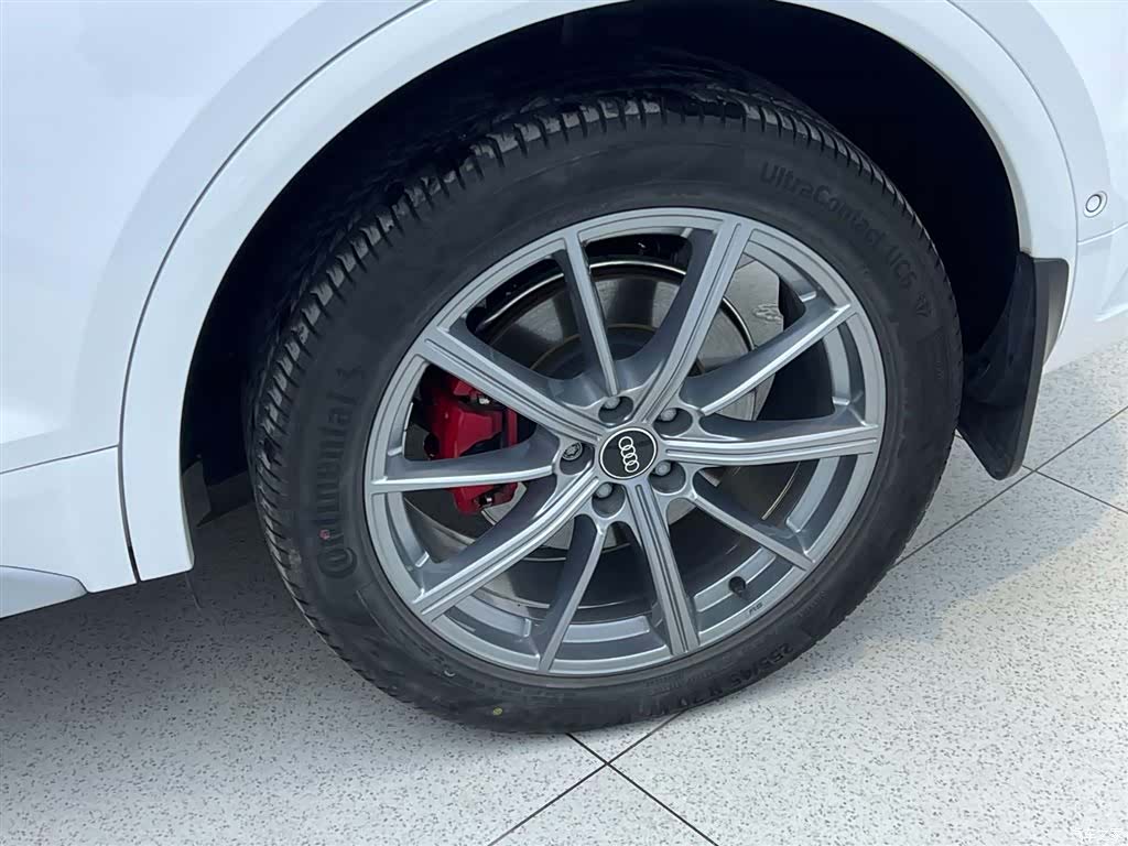 Audi Q5L, 2023 28