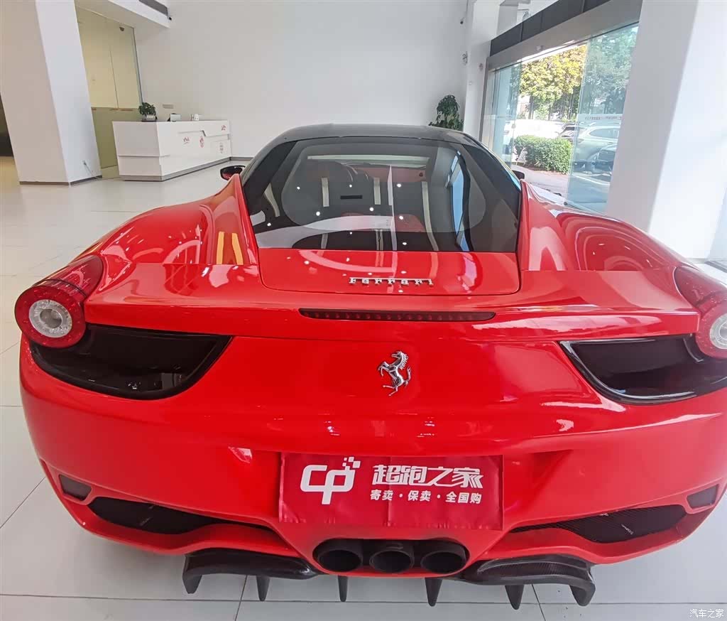 Ferrari 458, 2011 4