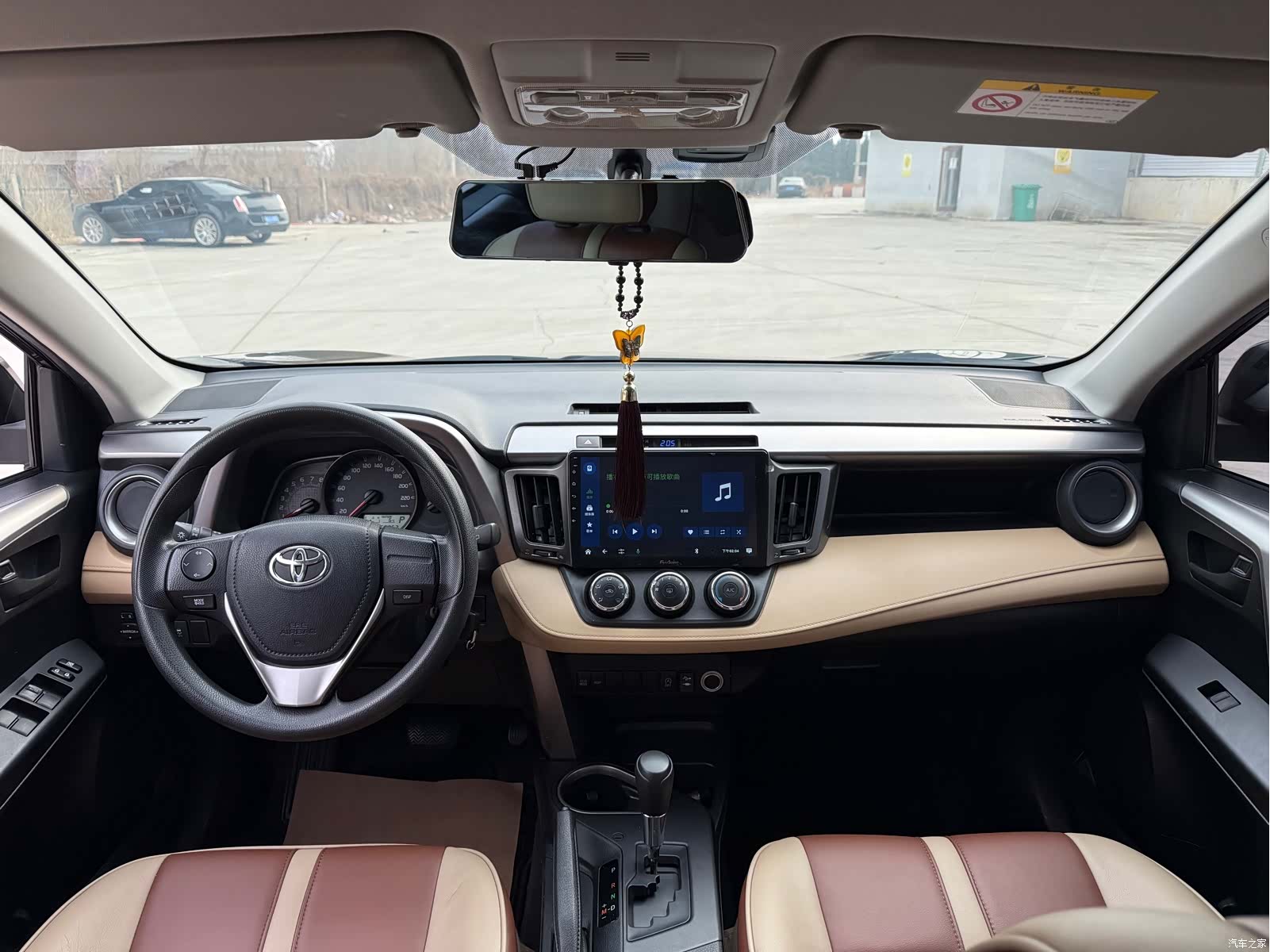 Toyota RAV4, 2017 11