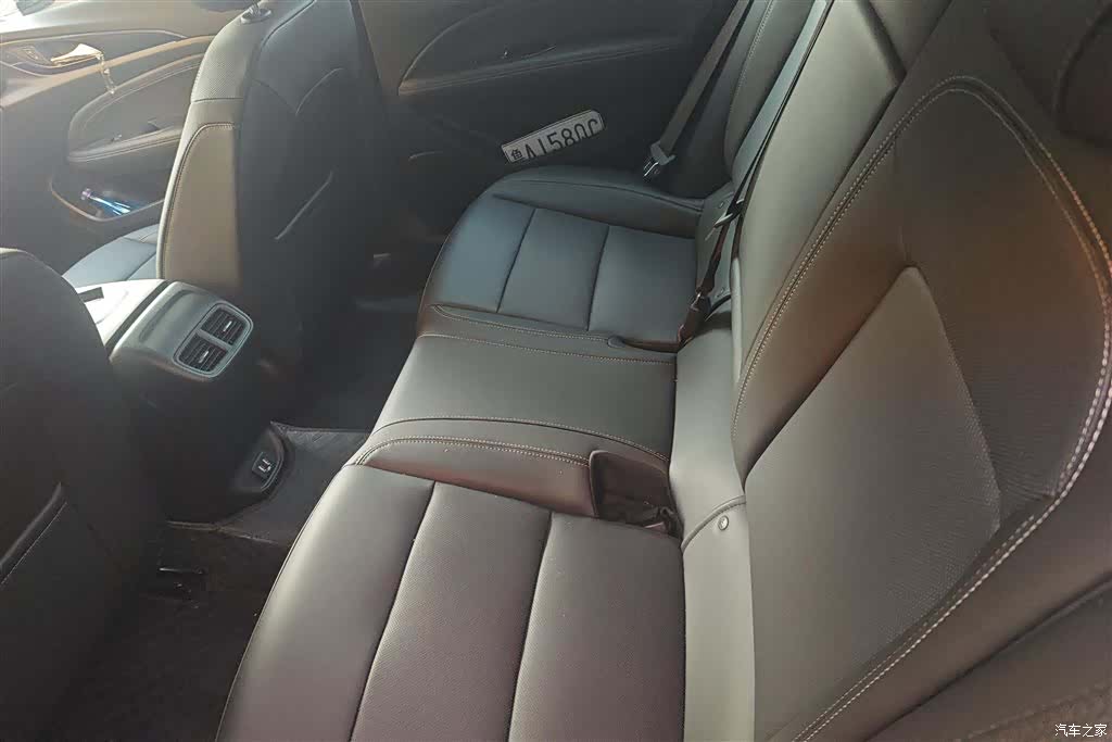 Buick Regal, 2025 11