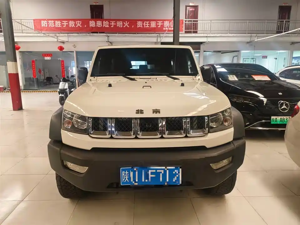Beijing BJ40