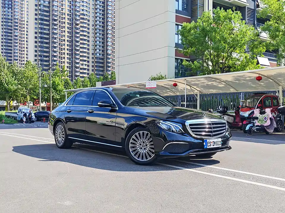 Mercedes-Benz E-class Mercedes-Benz E-class