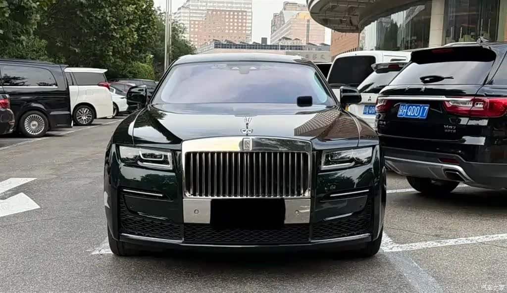 Rolls-Royce Ghost, 2022 2