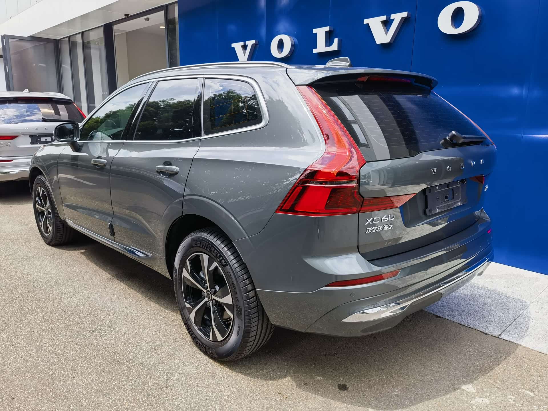 Volvo XC60, 2025 все фото
