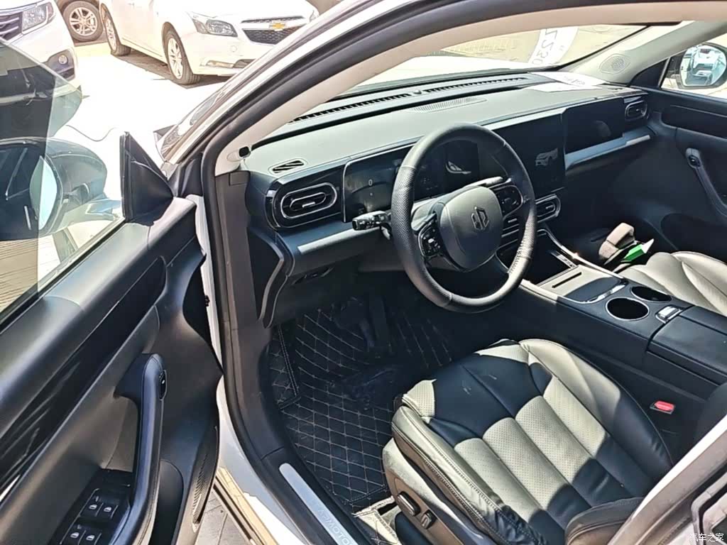 Leapmotor C11, 2021 16