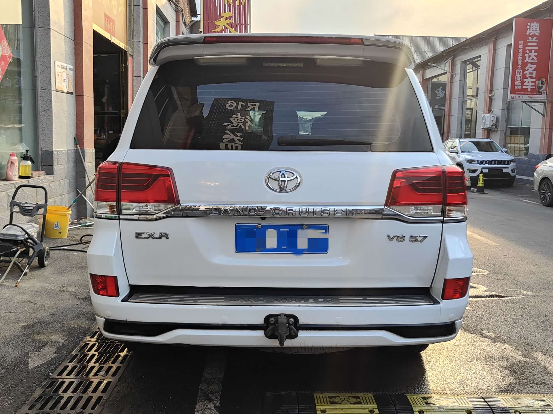 Toyota Land Cruiser, 2017 все фото