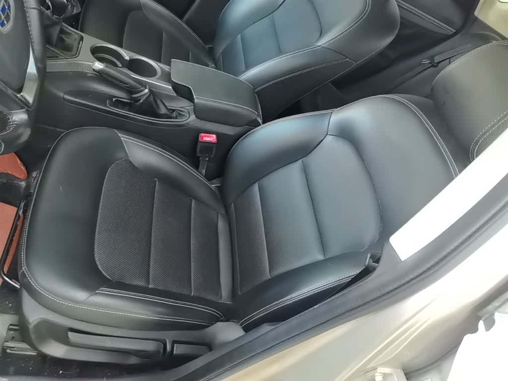 Geely Emgrand, 2017 15