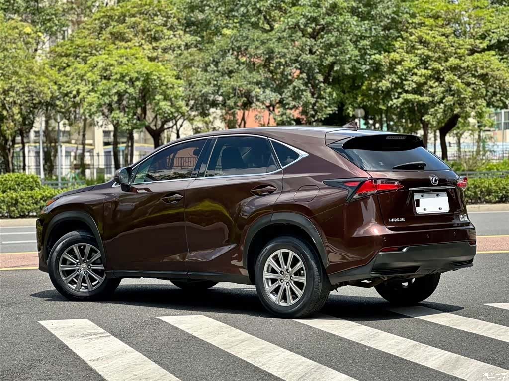 Lexus NX, 2017 3