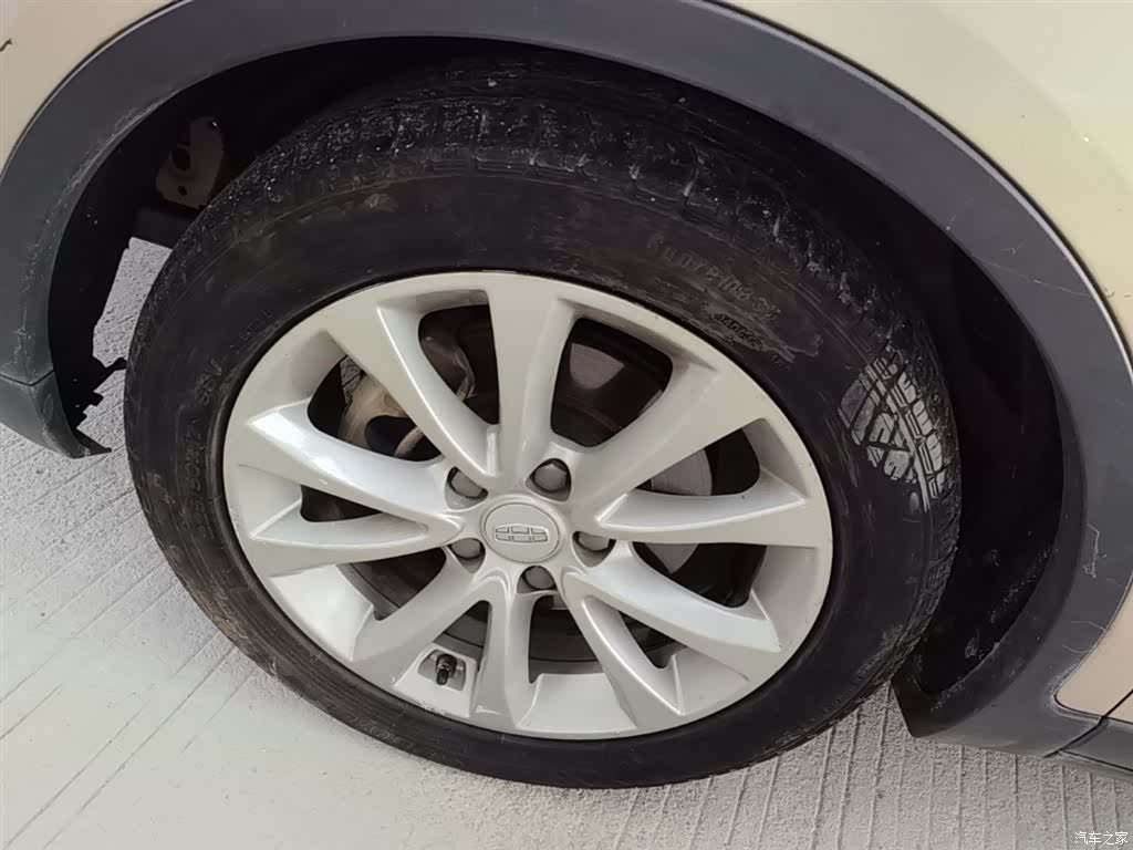 Geely Emgrand, 2017 23