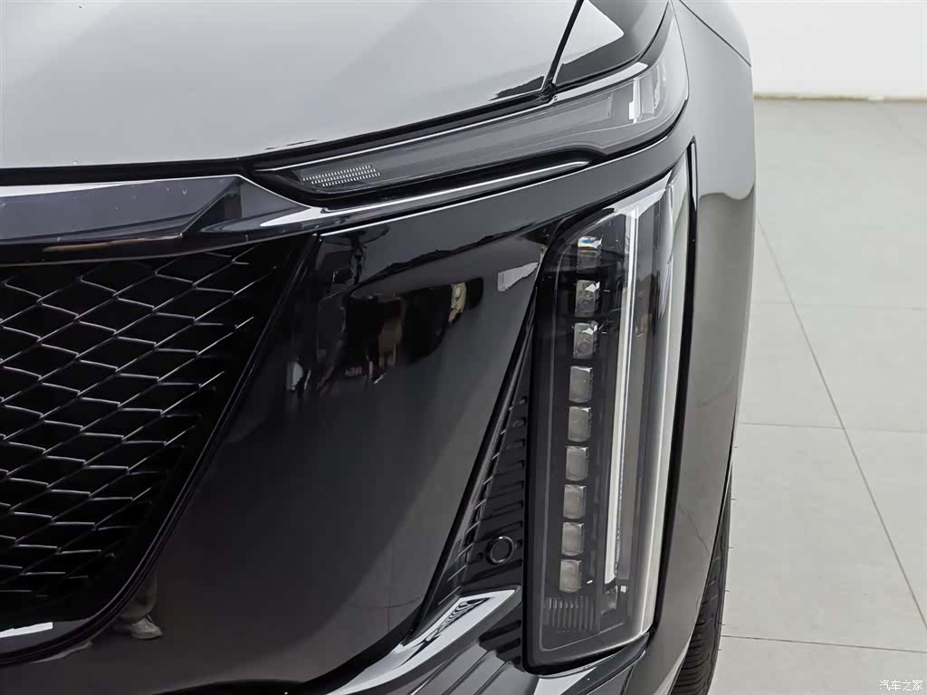 Cadillac XT5, 2024 7