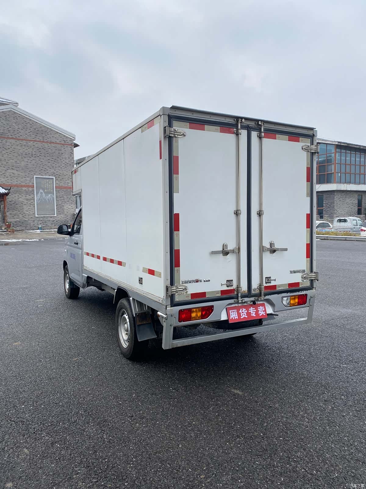 Wuling 1.5LLAR, 2022 4