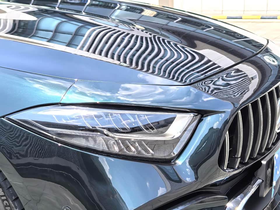 Mercedes-Benz CLS