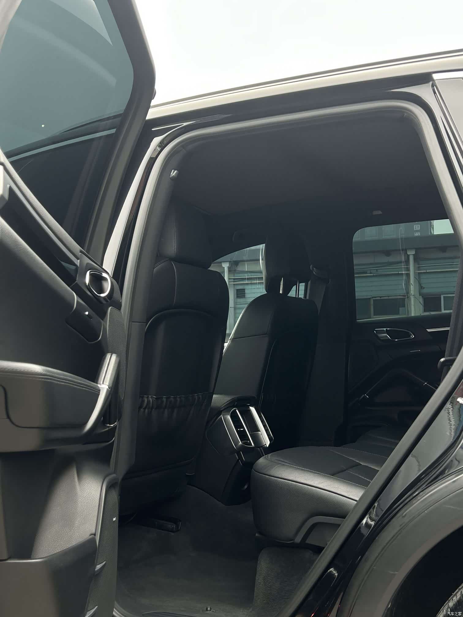 Porsche Cayenne, 2013 8