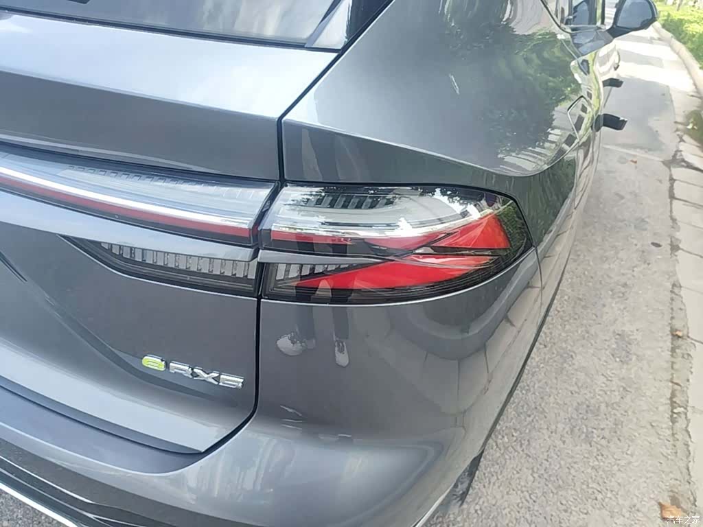 Roewe RX5, 2024 8