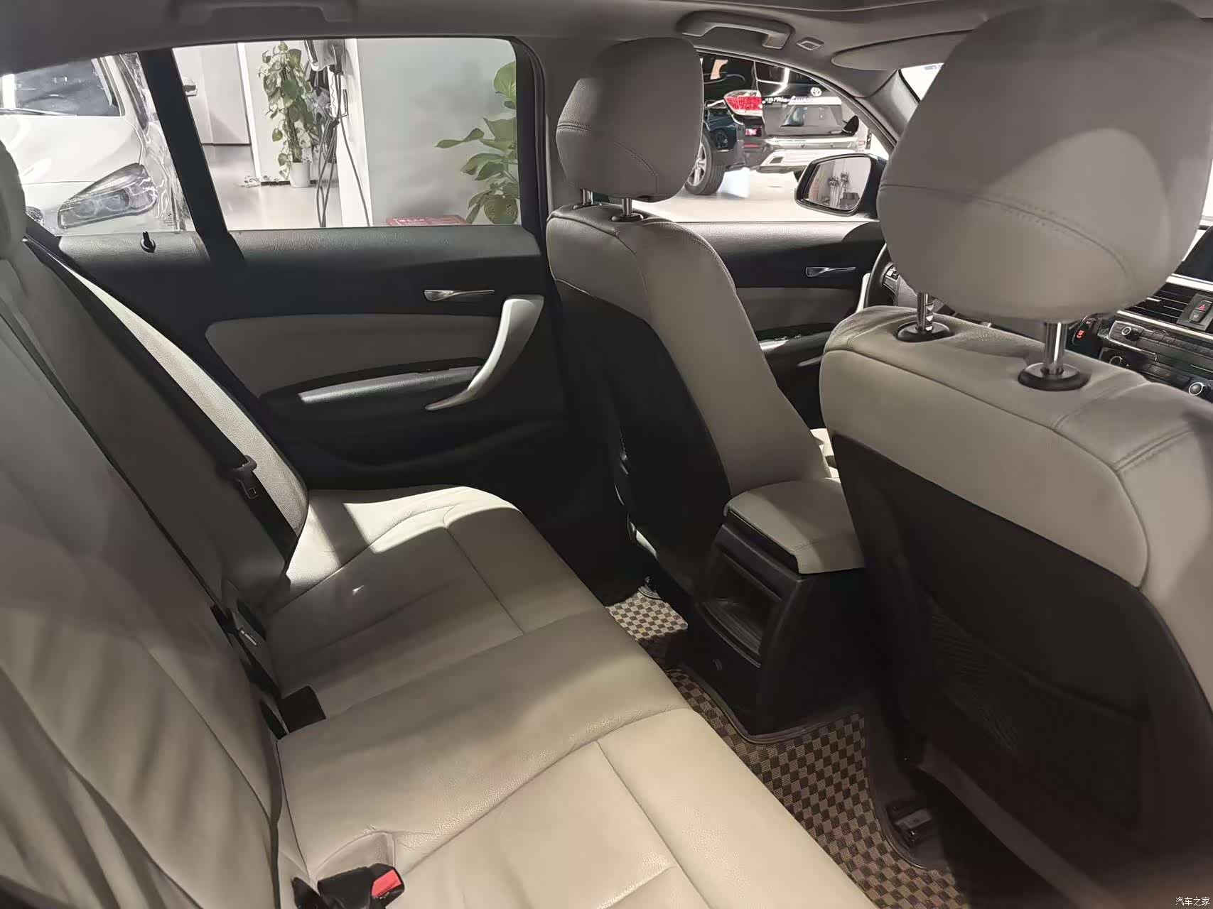 BMW 1 Series, 2018 11