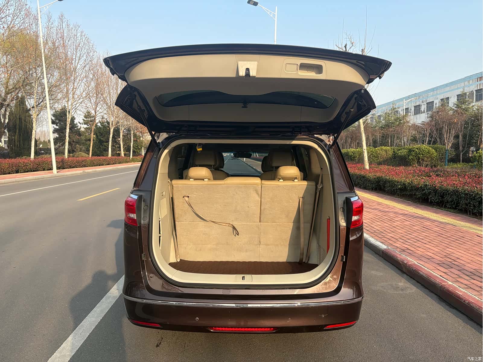 Buick GL8, 2018 9