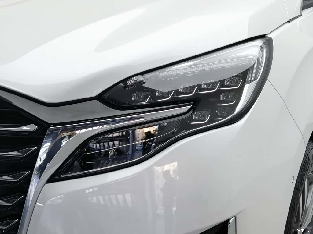 Buick GL8, 2023 7