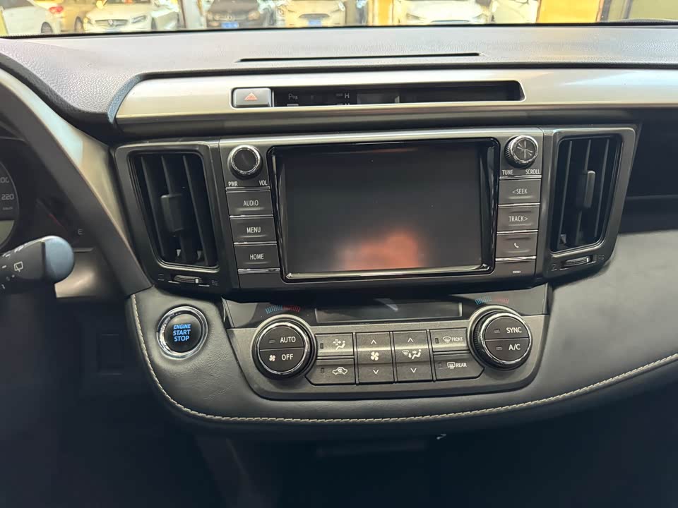 Toyota RAV4 Rongfang