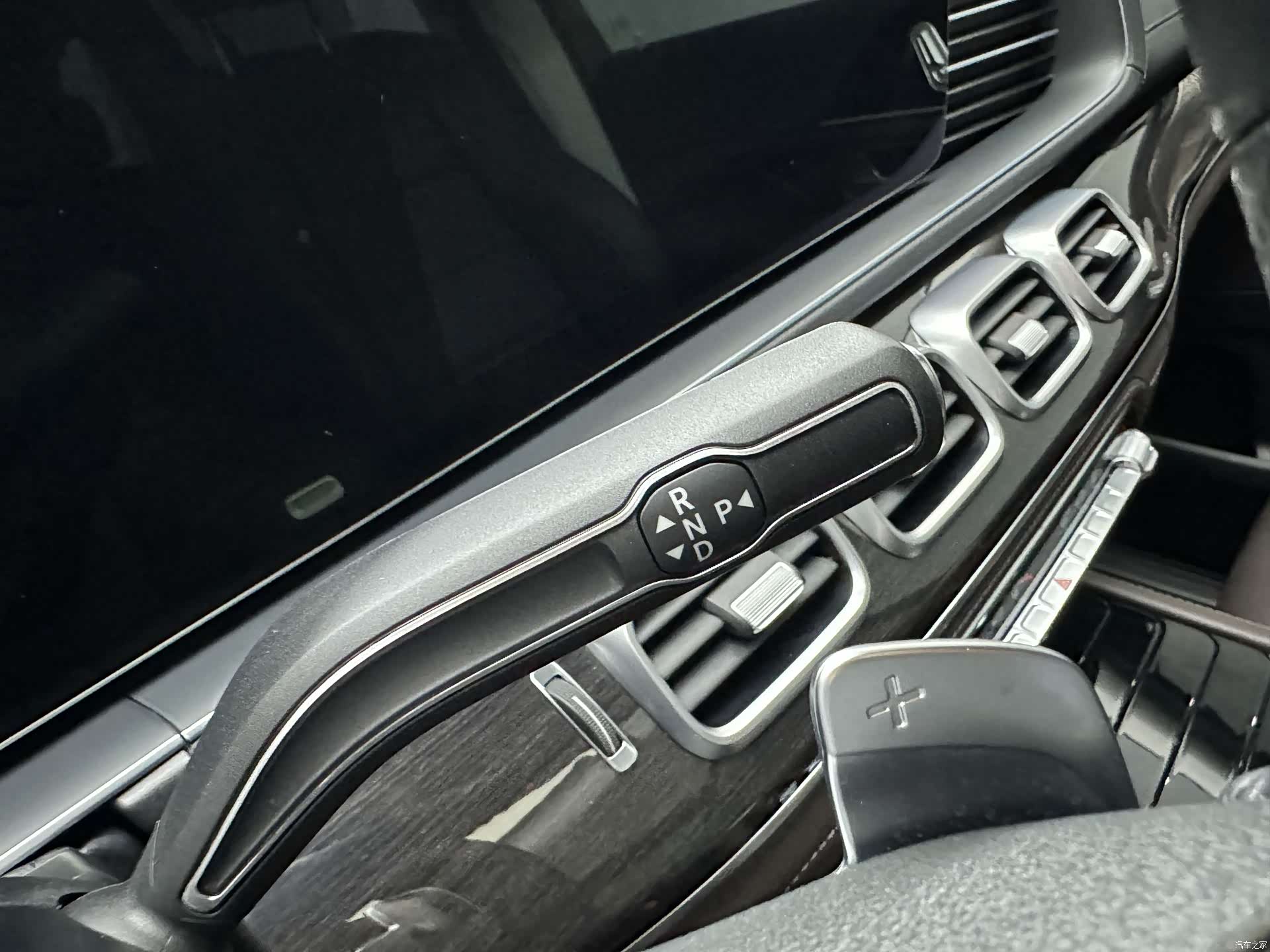 Mercedes-Benz GLS, 2022 16