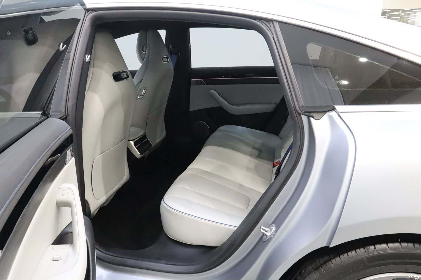 Luxeed S7, 2024 9