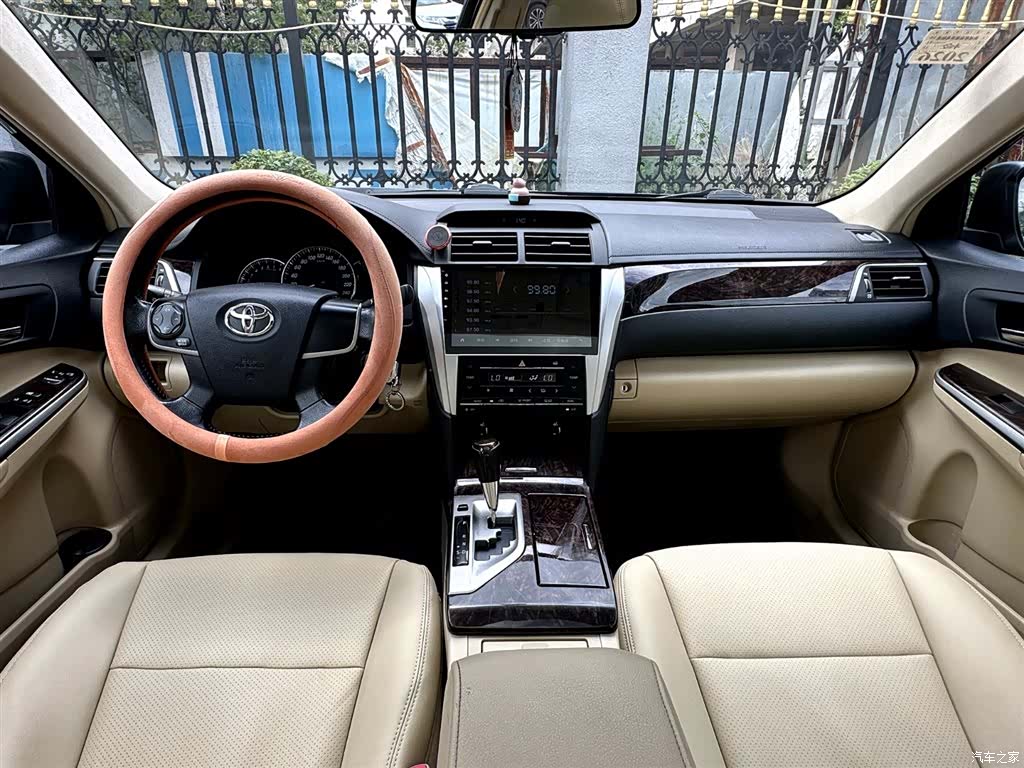 Toyota Camry, 2015 6
