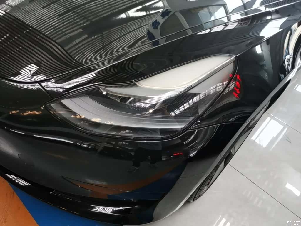 Tesla Model 3, 2022 24