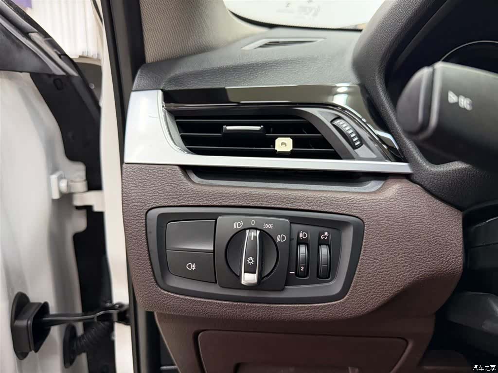BMW X1, 2023 9