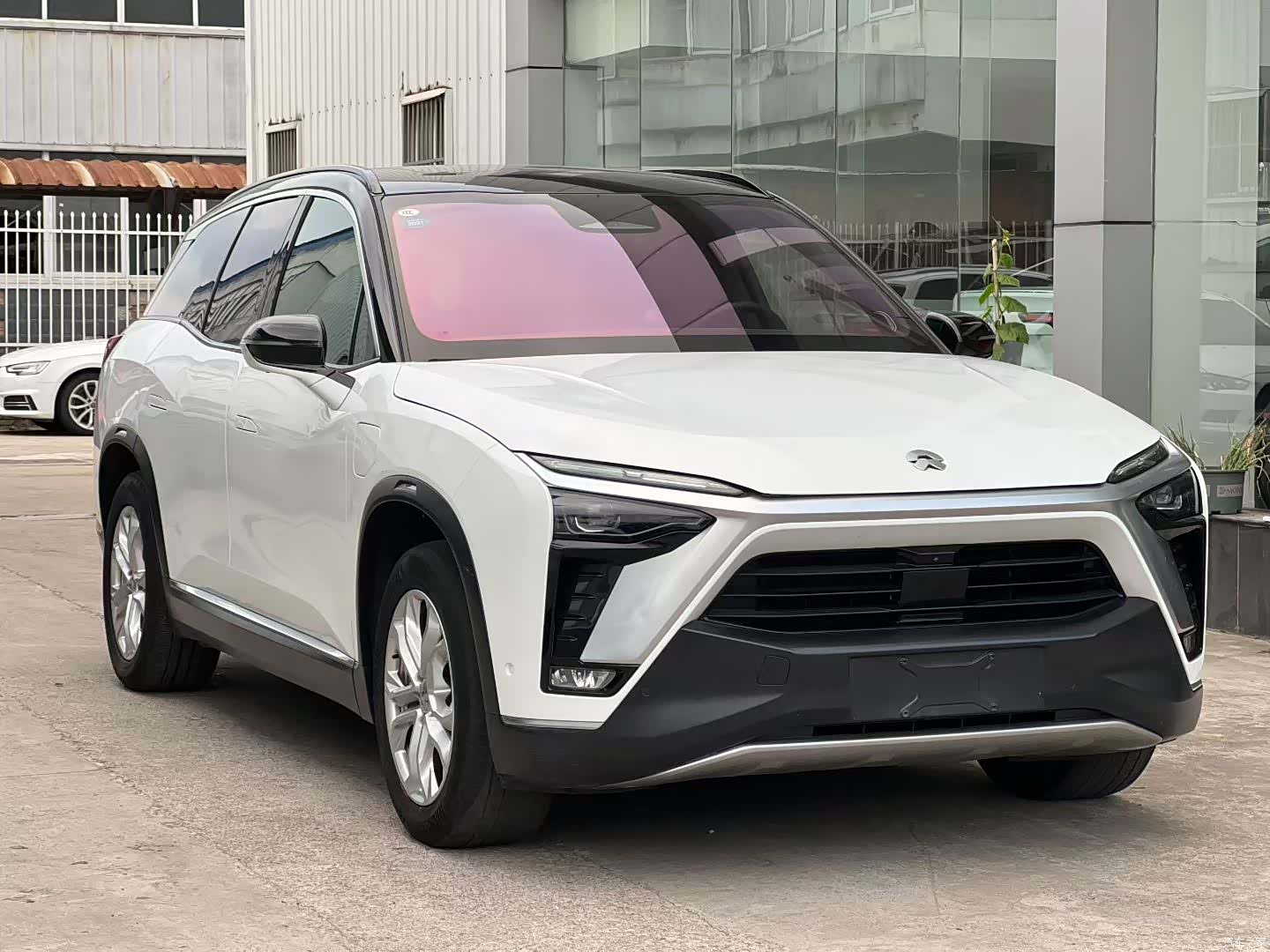 NIO ES8, 2020 3