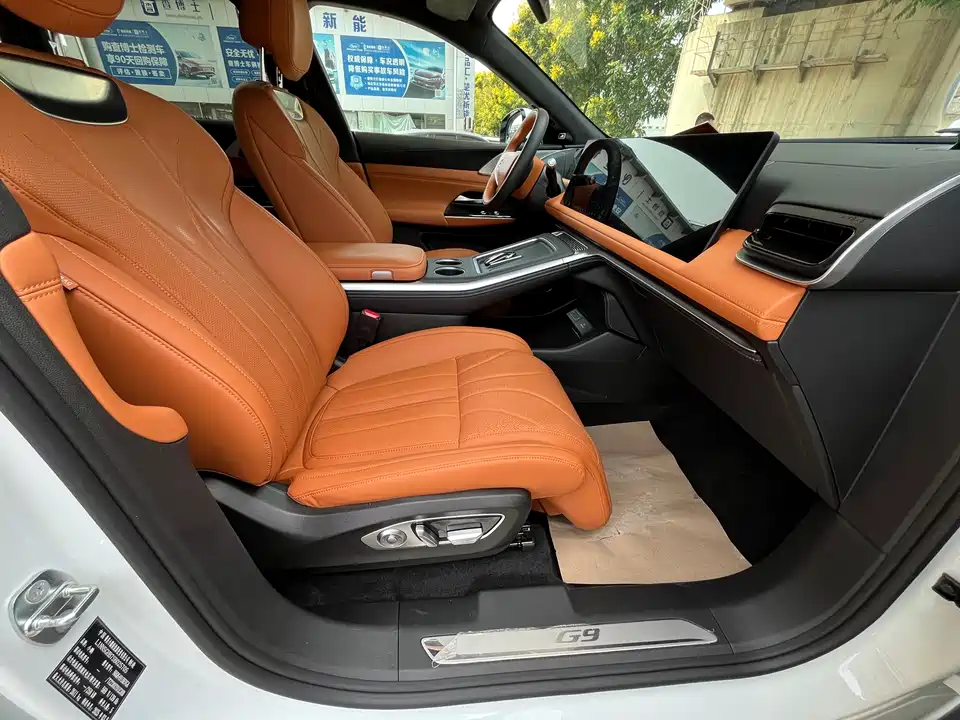 XPENG G9