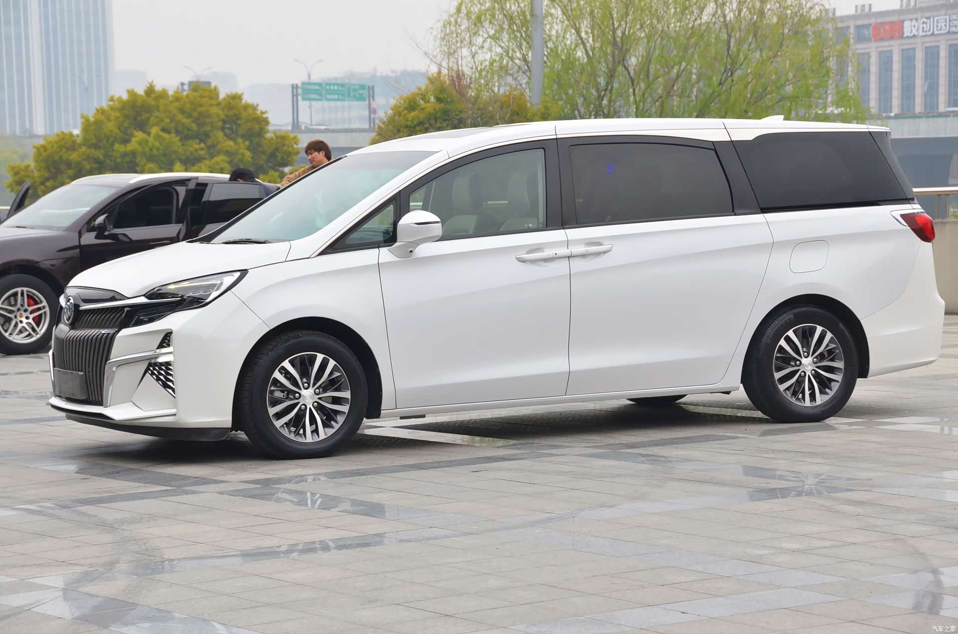 Buick GL8, 2022 17