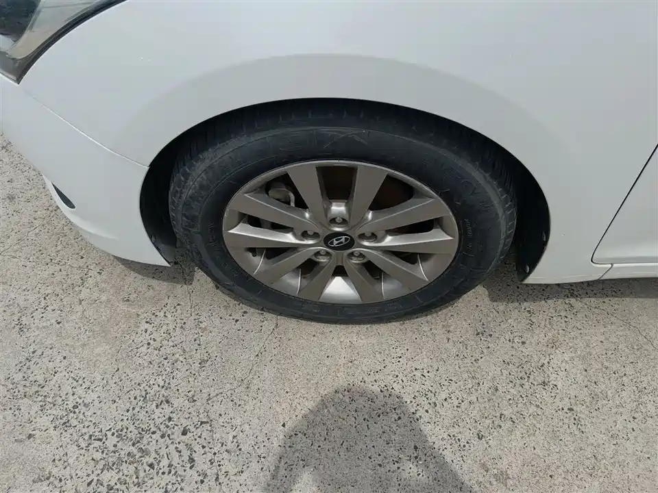 Hyundai Name picture