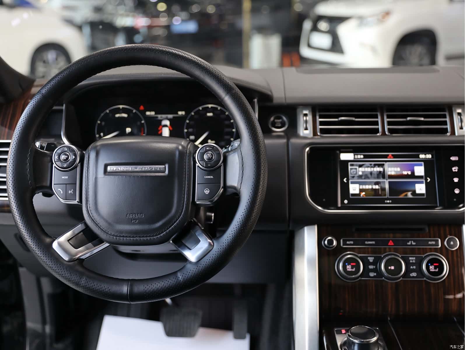 Land Rover Range Rover, 2016 13