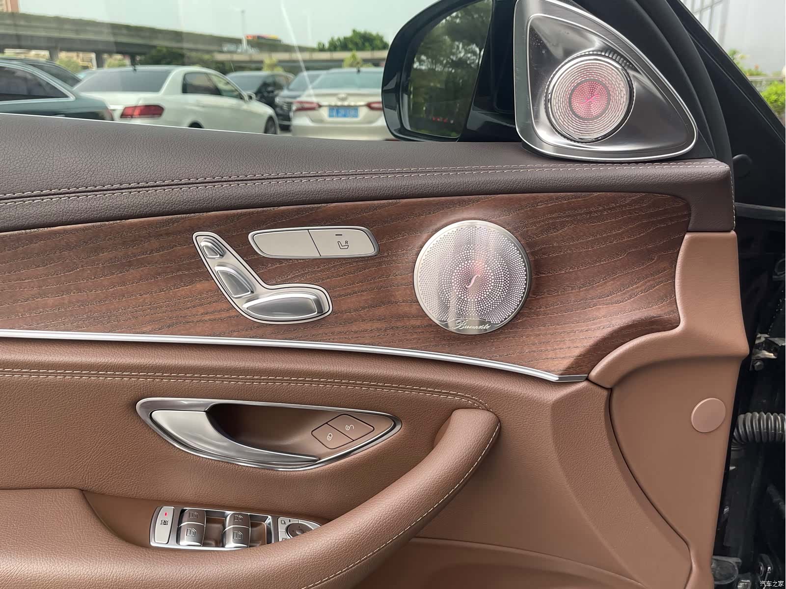 Mercedes-Benz E-Class, 2023 6