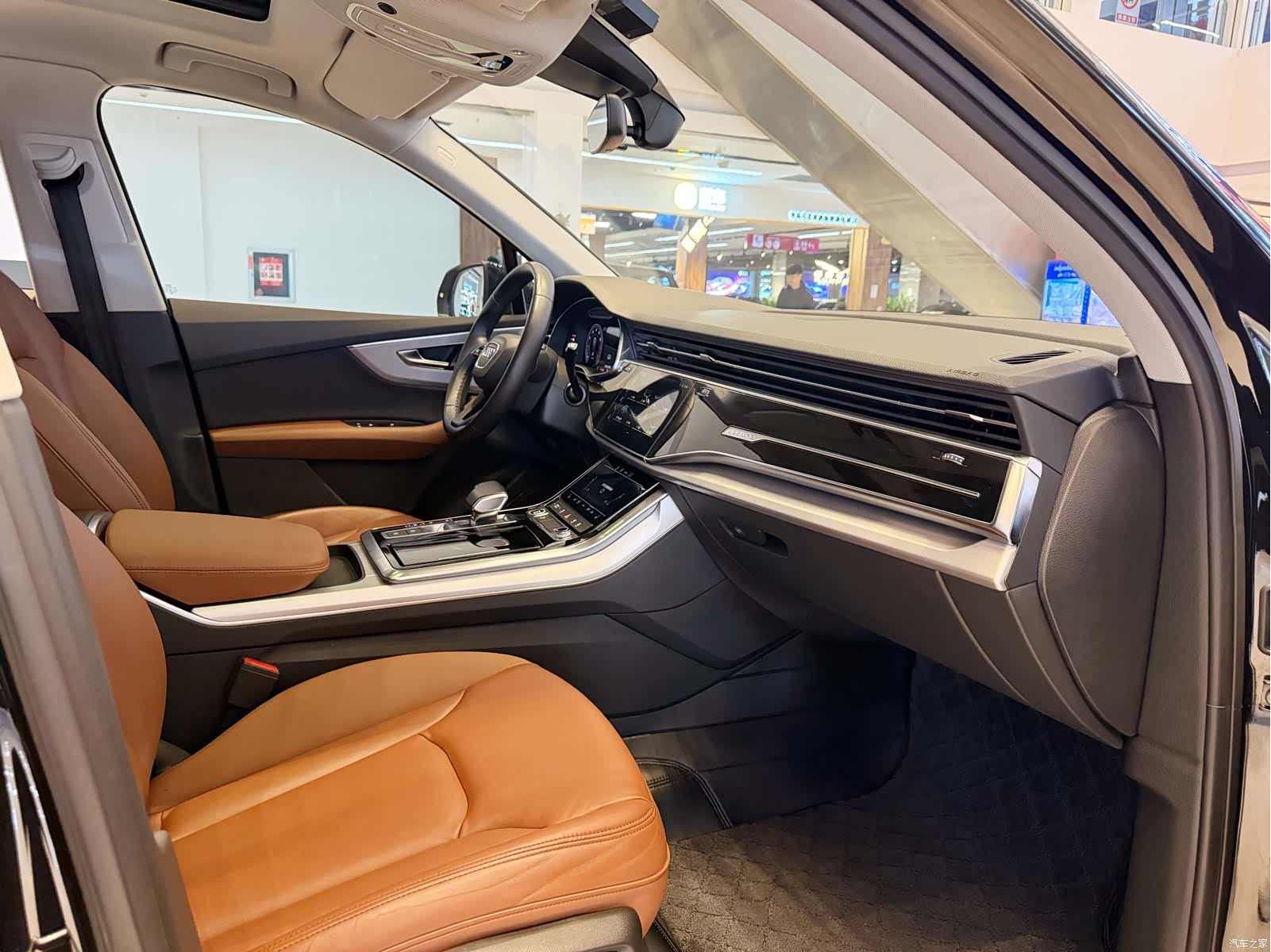 Audi Q7, 2024 все фото