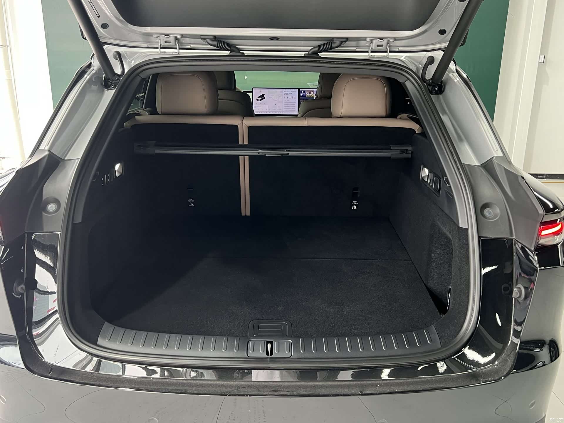 Li Auto i6, 2025 6