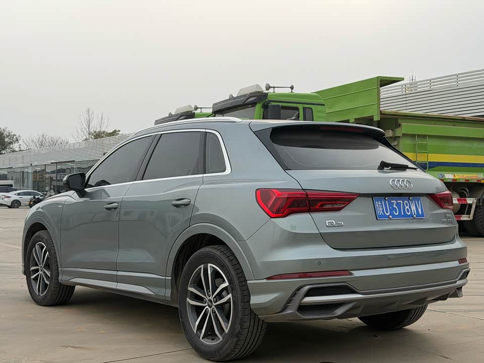 Audi Q3