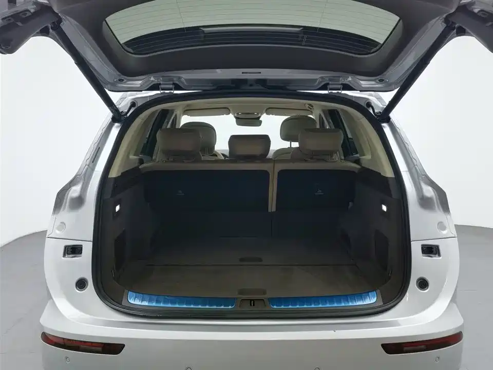 AITO Ask the world M7