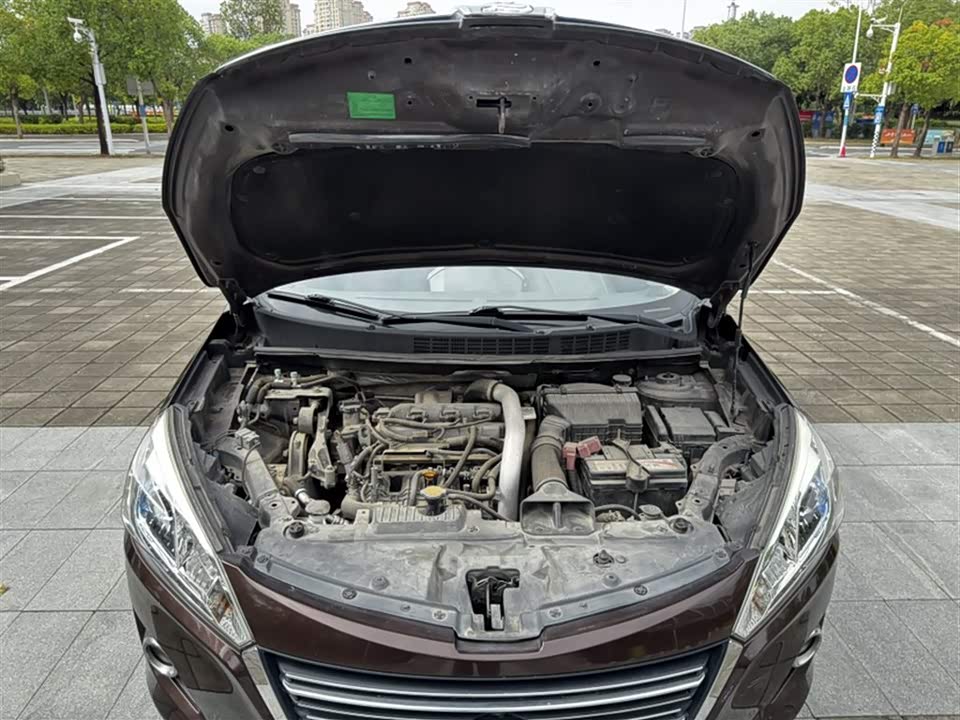 Luxgen Excellent 6 SUV