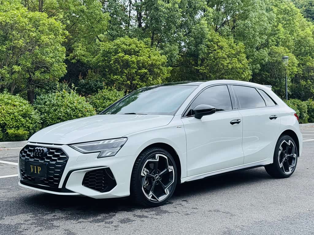 Audi A3 2023 Sportback 35 TFSI Fashion Sport