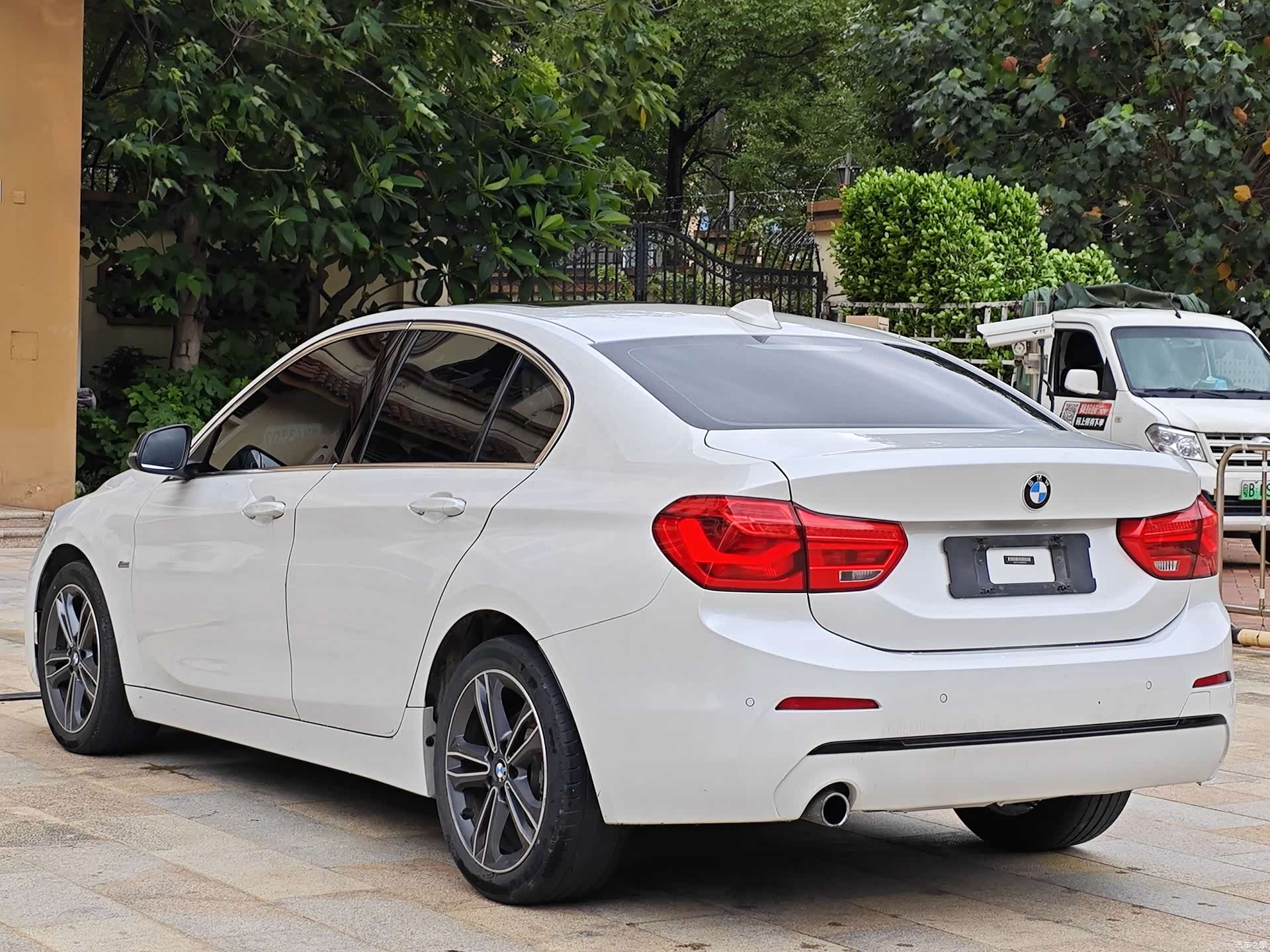 BMW 1 Series, 2018 6