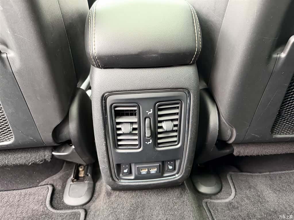 Jeep Grand Cherokee, 2014 9