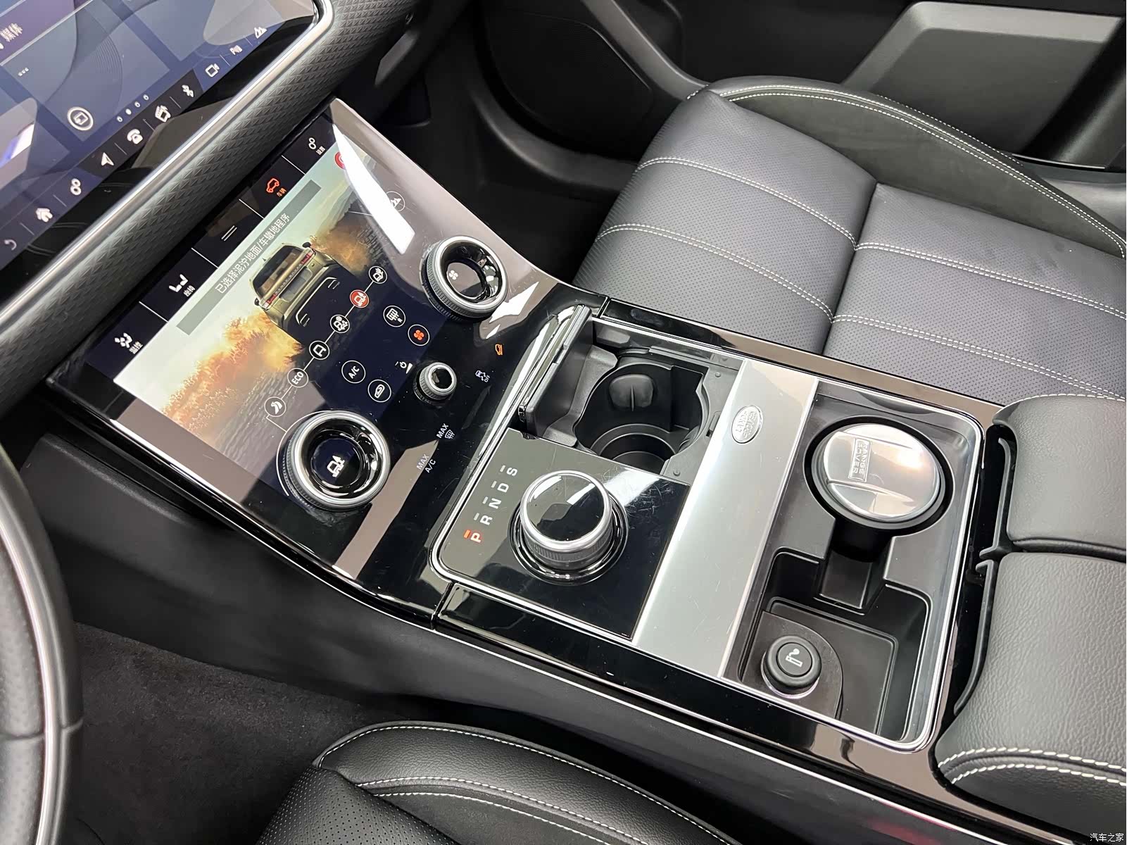 Land Rover Range Rover, 2018 28