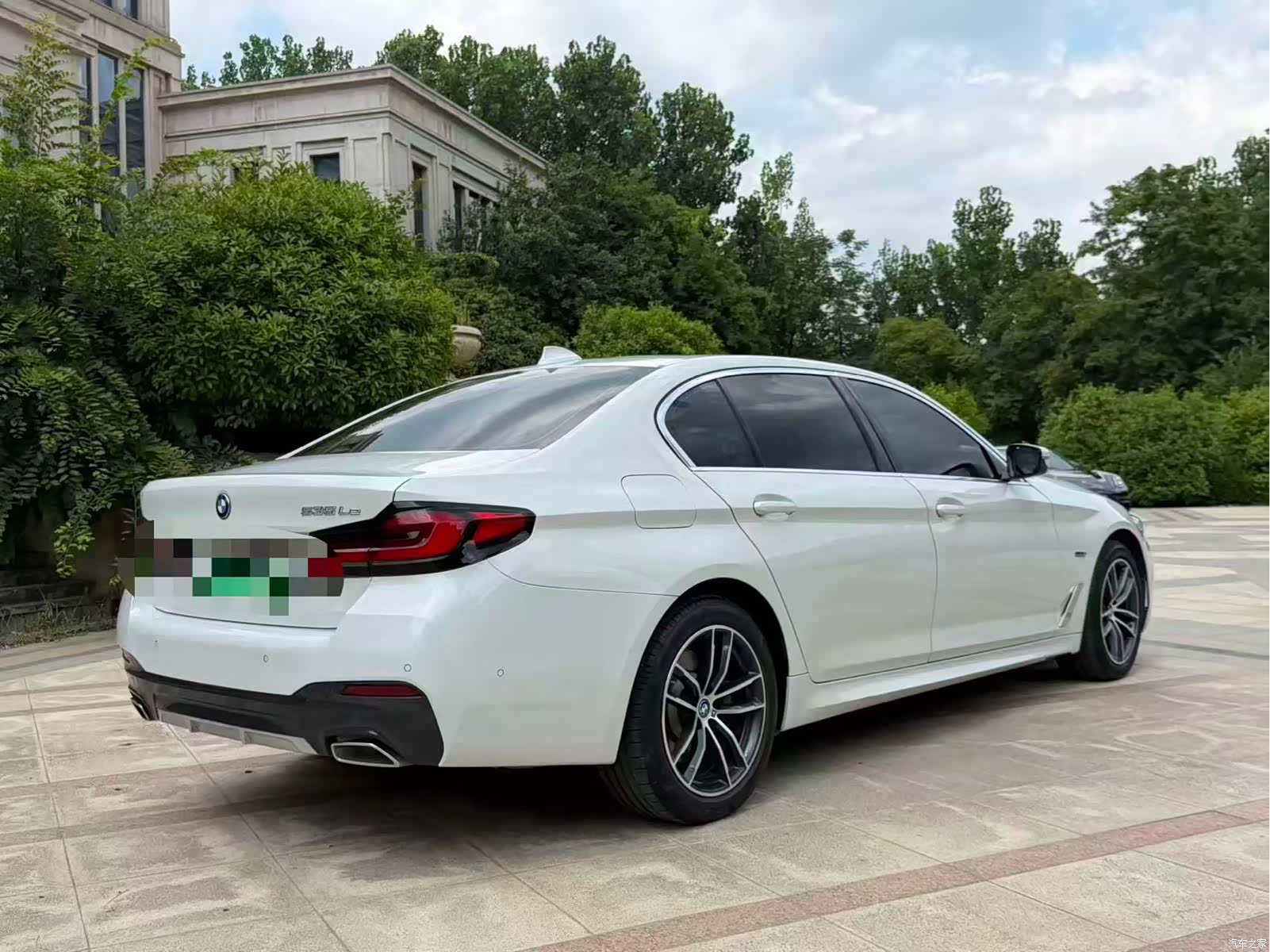 BMW 5 Series, 2022 9