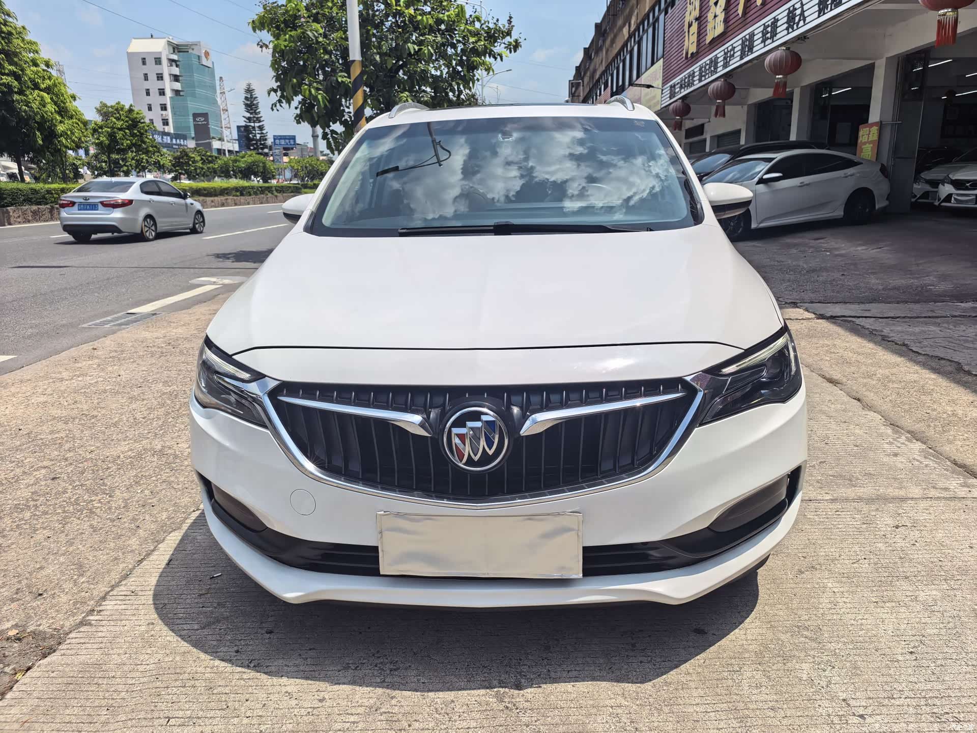 Buick GL6, 2022 2