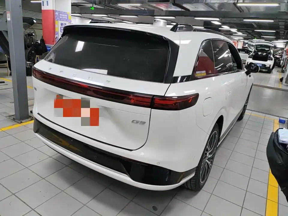 XPENG G9