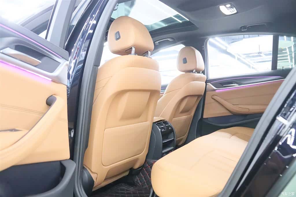 BMW 5 Series, 2022 17