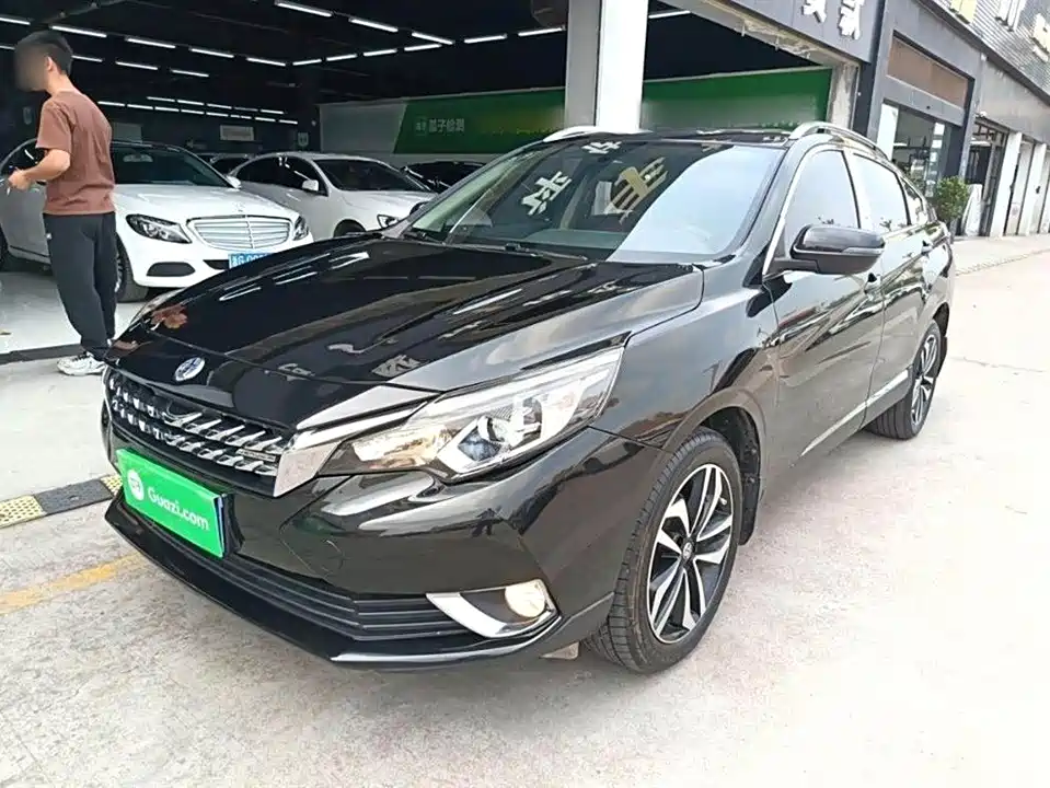 Venucia T90 Venucia T90