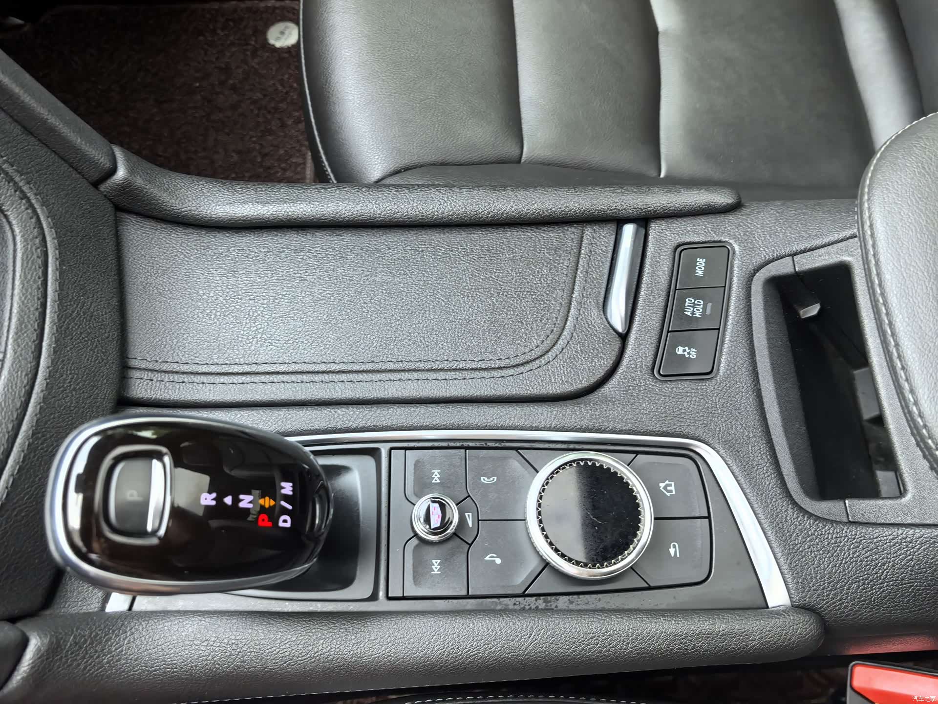 Cadillac XT5, 2020 12