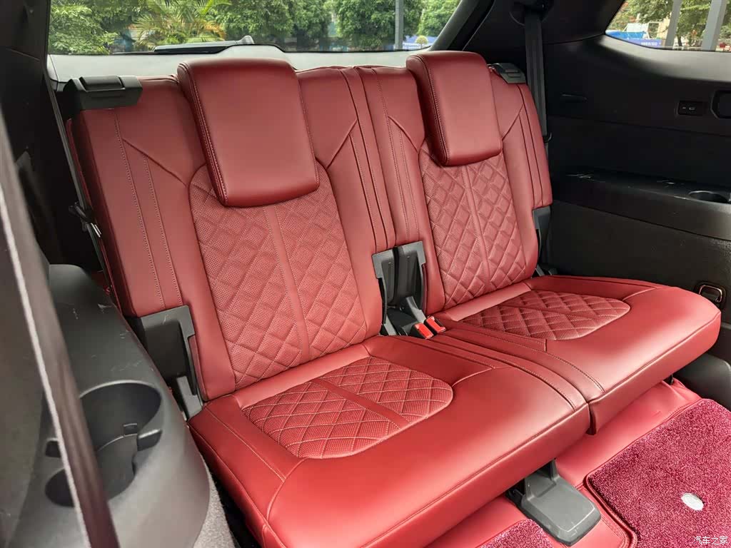 Audi Q6, 2024 16